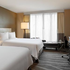 Two Queen Beds Club Level
